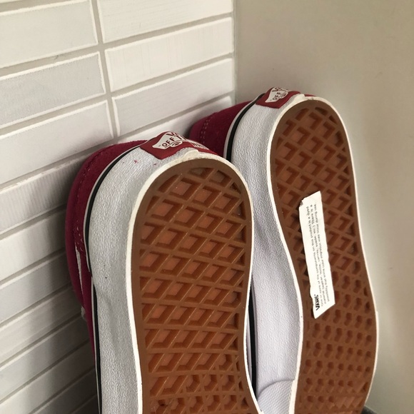 EUC Vans suede and canvas kids sneakers - Picture 9 of 10